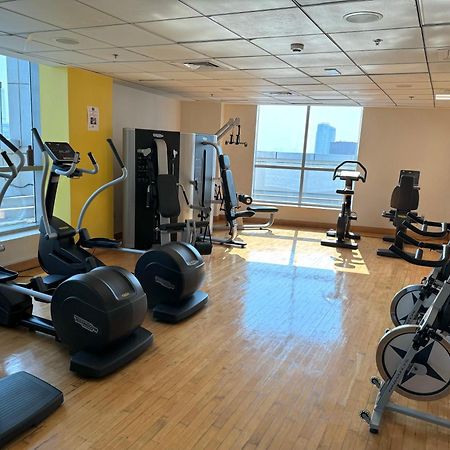 Cozy Marina & Sea View Apt In Bay Central Tower Dubai Marina With Modern Gym & Pool, Steps To Beach & Metro Bagian luar foto