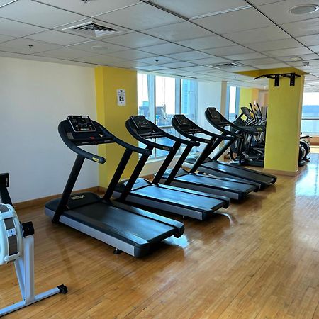 Cozy Marina & Sea View Apt In Bay Central Tower Dubai Marina With Modern Gym & Pool, Steps To Beach & Metro Bagian luar foto