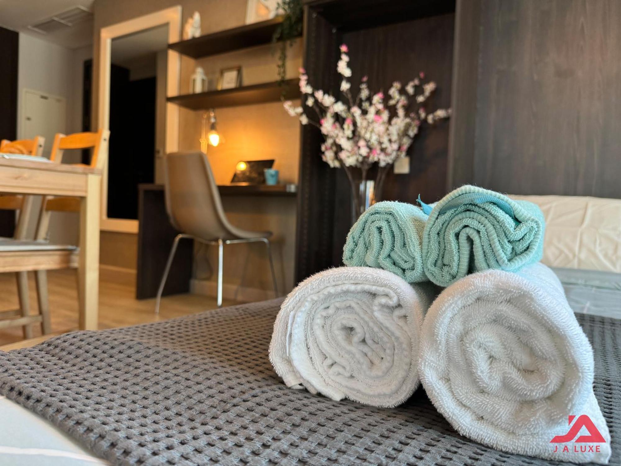 Cozy Marina & Sea View Apt In Bay Central Tower Dubai Marina With Modern Gym & Pool, Steps To Beach & Metro Bagian luar foto