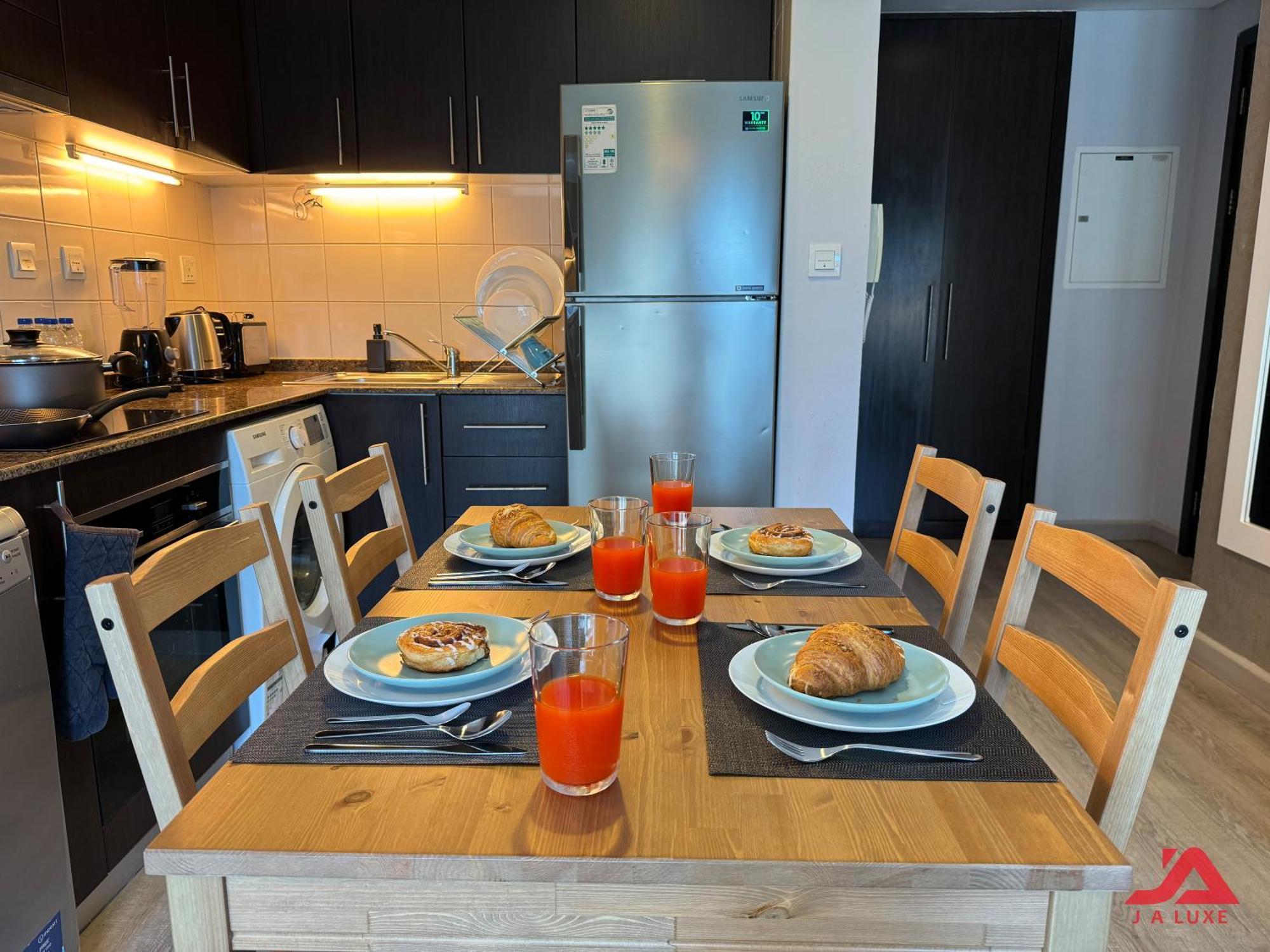 Cozy Marina & Sea View Apt In Bay Central Tower Dubai Marina With Modern Gym & Pool, Steps To Beach & Metro Bagian luar foto